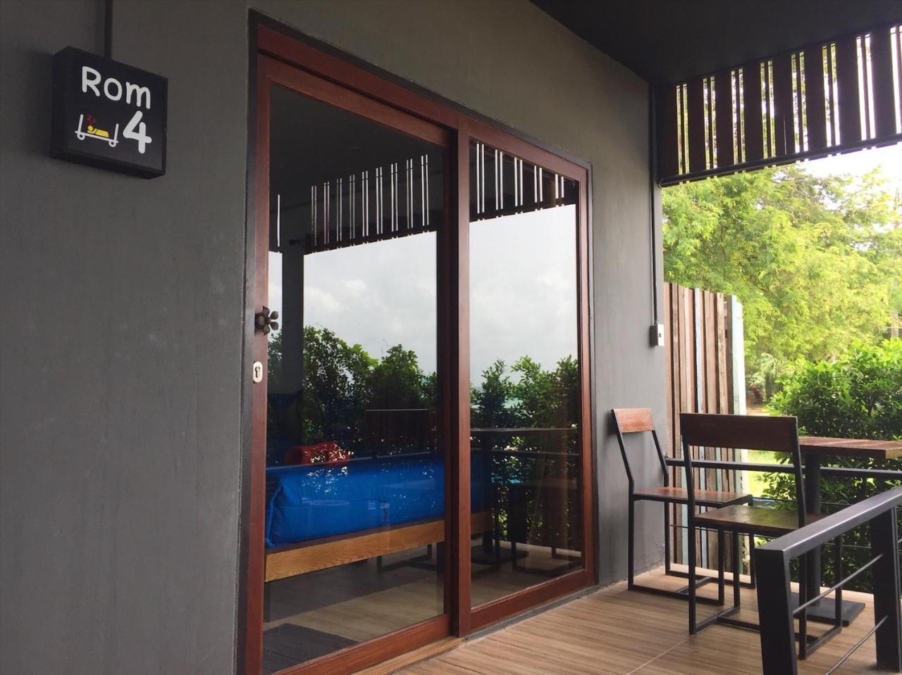 Baan Rom Talay Made' Hotel Szamed-sziget Kültér fotó